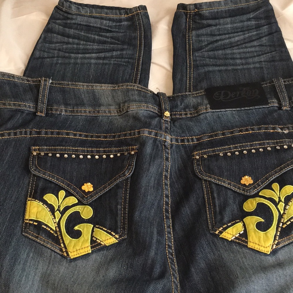 Worn once no tag Dereon Jeans
